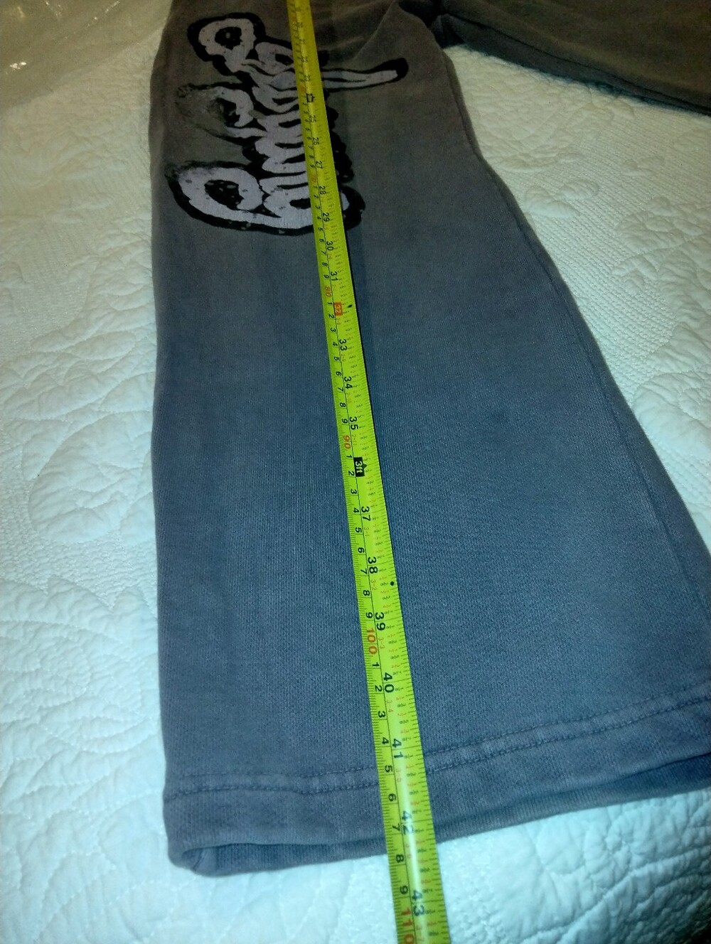 Men's Purple  Drawstring Pants with Side Script - Picture 5 of 9